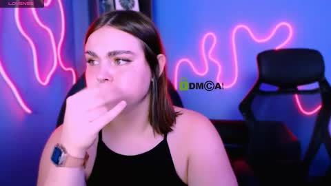 Lora for u online show from September 22, 7:51 pm