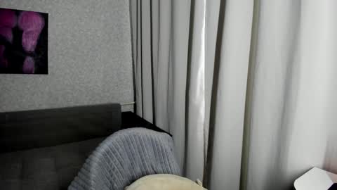 LorriMoon online show from March 12, 11:09 am
