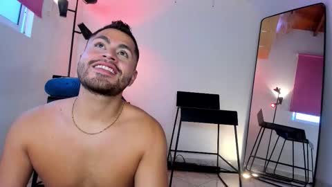 JUAN  JUAN online show from January 12, 12:23 pm