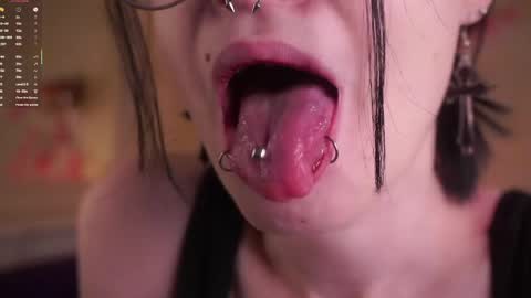 Jess online show from April 16, 11:10 am