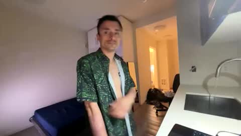 lostpuppyboy online show from October 16, 3:17 am