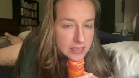 lothlori online show from November 27, 2:41 am