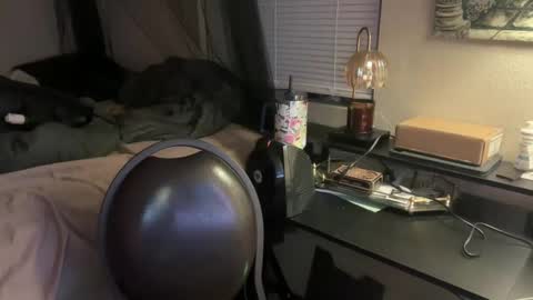 Lottiepoppie online show from December 11, 1:28 pm