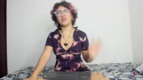 lotto_bloom online show from October 22, 7:59 pm