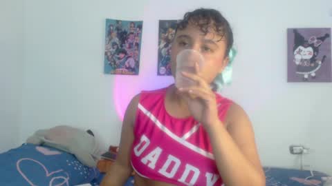 lou_cuteee online show from January 20, 1:07 am