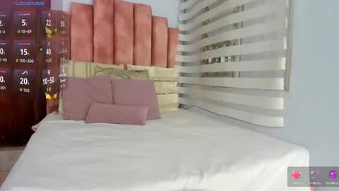  Lou Rosse  online show from September 27, 9:12 pm