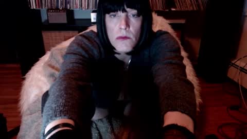 Candy online show from February 19, 4:23 am