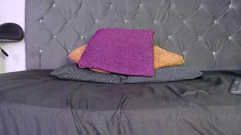 OF louis bcasta1 online show from December 5, 8:39 pm