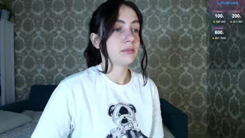 Louise online show from October 10, 10:54 am