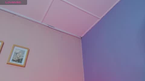 lourdes_moon22 online show from September 26, 1:30 pm