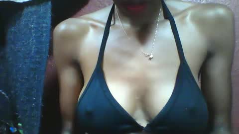 lovaelisa online show from March 9, 4:39 am