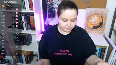 Mia  online show from February 25, 6:11 pm