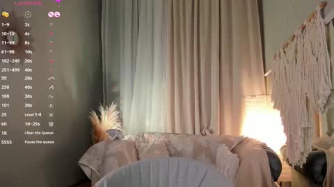 Snapshot of love_agatha chatting on March 8, 6:37 pm Agatha online show from March 8, 6:37 pm