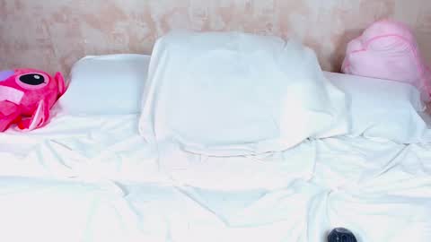 love bella  online show from February 21, 12:06 pm