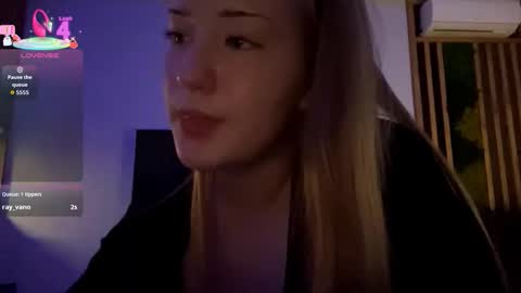 Megan online show from November 8, 5:16 pm