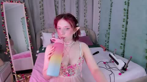 Lola online show from February 11, 4:11 am