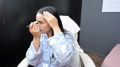 Kristen LoveBerry online show from October 24, 10:16 am