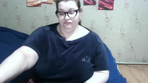 Snapshot of love_milanna chatting on February 7, 4:59 am Milana online show from February 7, 4:59 am