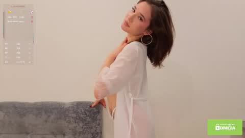 Polly online show from November 7, 1:13 pm