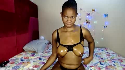 love_sparkle online show from October 3, 7:55 pm