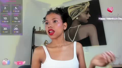 Luna  online show from December 15, 3:13 am