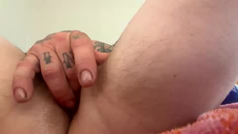 lovedoc11 online show from May 10, 9:32 pm