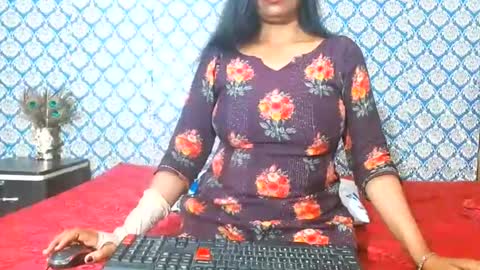 Divya online show from October 13, 12:45 am