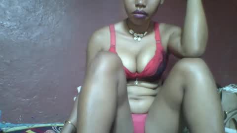 loveinlife750427 online show from March 4, 3:55 am