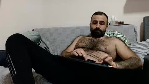 loveivat80 online show from December 4, 10:24 pm