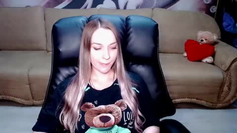 private open online show from February 27, 4:21 pm