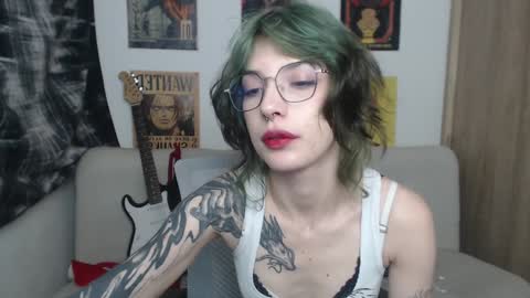 Cassie online show from February 4, 2:49 am