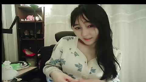 DANA KIM online show from November 23, 12:47 pm