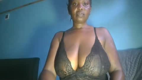 lovely_ebonysweet online show from February 2, 10:44 am