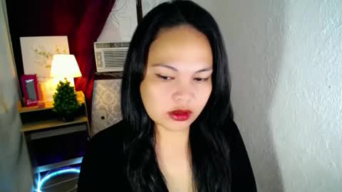 lovely_mara69x online show from September 14, 7:15 pm