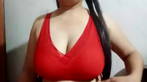 katrina follow me guys online show from April 28, 11:14 am