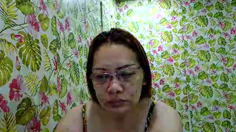 lovelyasiancutie online show from February 22, 8:33 pm