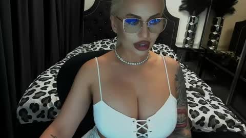 PrAllinXXXa online show from May 21, 11:00 pm