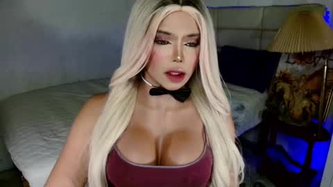 LOVELY CAREL 777 online show from December 2, 9:02 pm