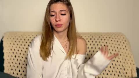 Kate only online show from May 10, 4:24 pm