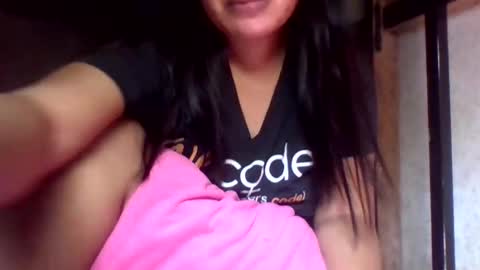 lovelymocha27s online show from December 2, 1:37 am