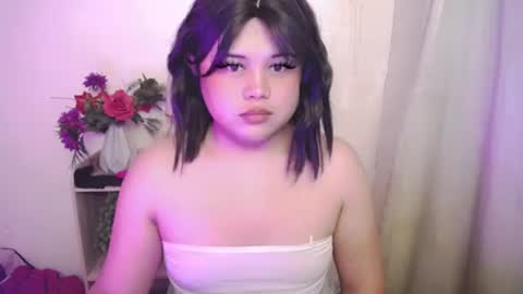 lovely online show from May 24, 9:49 am