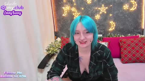 Emmy online show from December 16, 5:54 pm