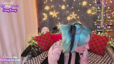 Emmy online show from December 14, 3:36 pm