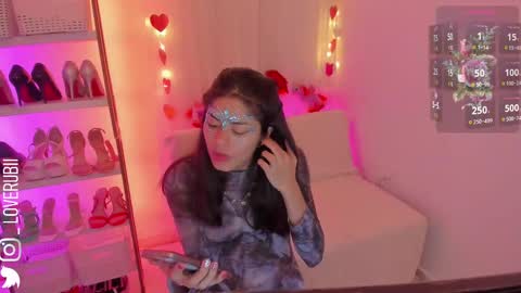 loverubii online show from February 22, 7:34 am
