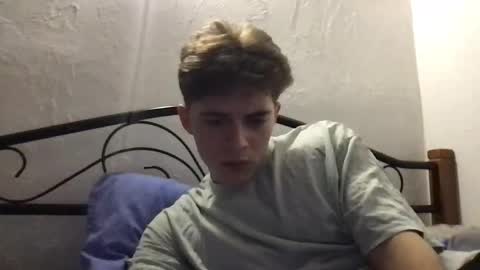 luv online show from March 12, 8:52 pm