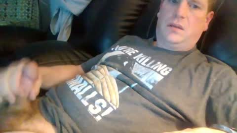 lovetocum37 online show from March 5, 4:24 am