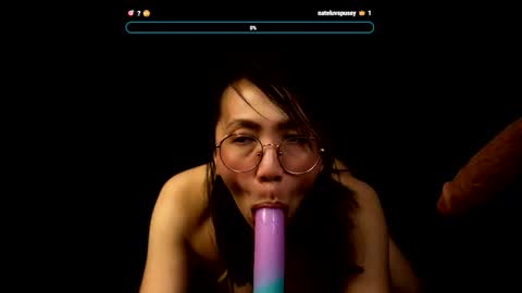 Snapshot of loveybell chatting on November 2, 1:27 am Loveybell online show from November 2, 1:27 am