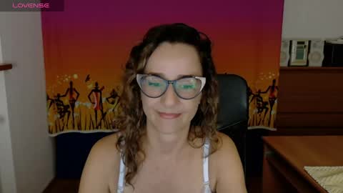 loving  online show from April 24, 12:18 pm