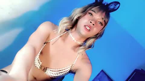 Lovingmonaru969 online show from February 7, 10:19 pm