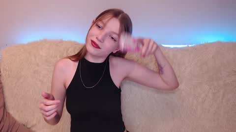 lovirss online show from December 4, 10:24 pm